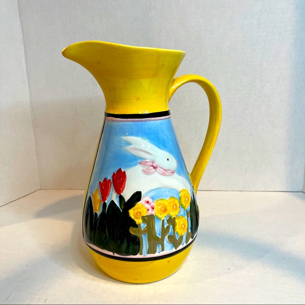 EASTER SPRING BUNNY RABBIT PITCHER